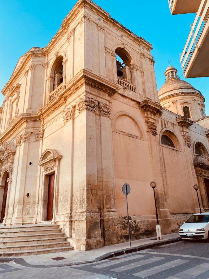 Casa Rurale Noto Antica Apartment ภายนอก รูปภาพ