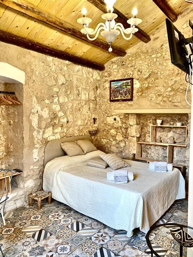 Casa Rurale Noto Antica Apartment ภายนอก รูปภาพ