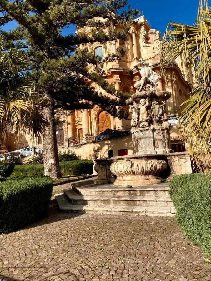 Casa Rurale Noto Antica Apartment ภายนอก รูปภาพ