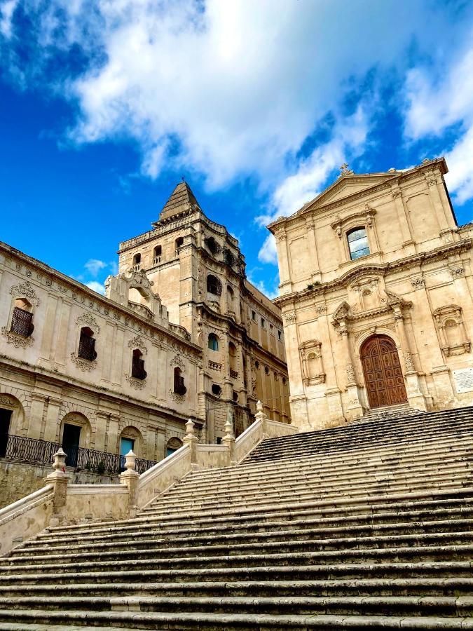 Casa Rurale Noto Antica Apartment ภายนอก รูปภาพ